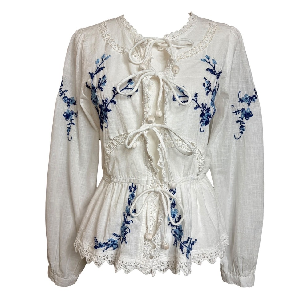 Jennifer & Grace Embroidered Boho Top Peasant M White Blue Tie Front Cottage